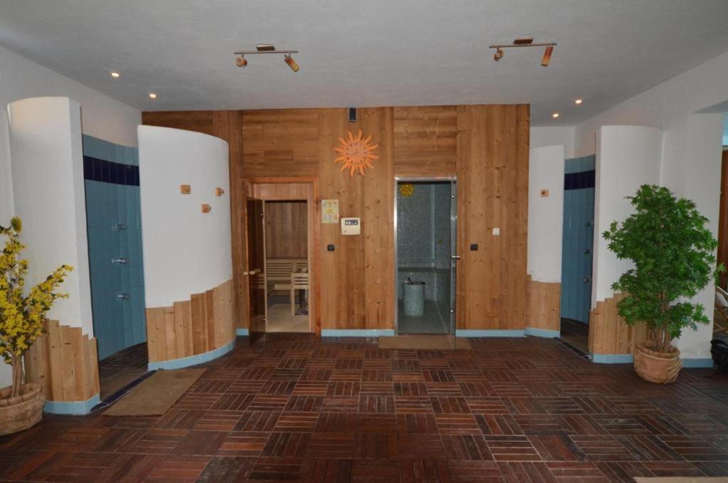 Apartments Ana Wellness L Ровинь Экстерьер фото