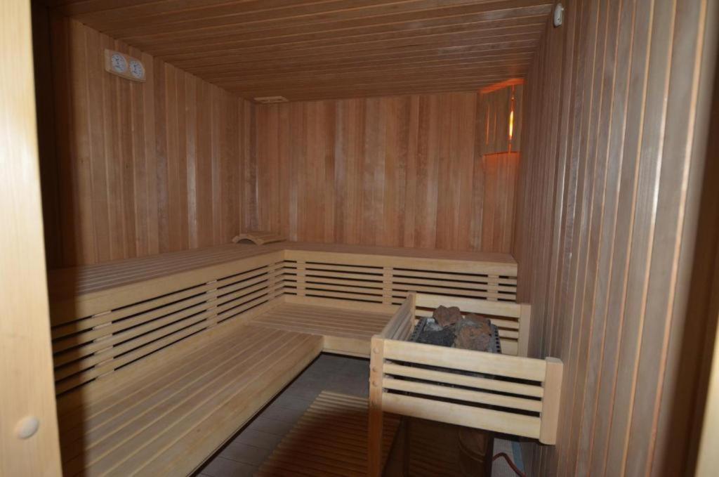 Apartments Ana Wellness L Ровинь Экстерьер фото