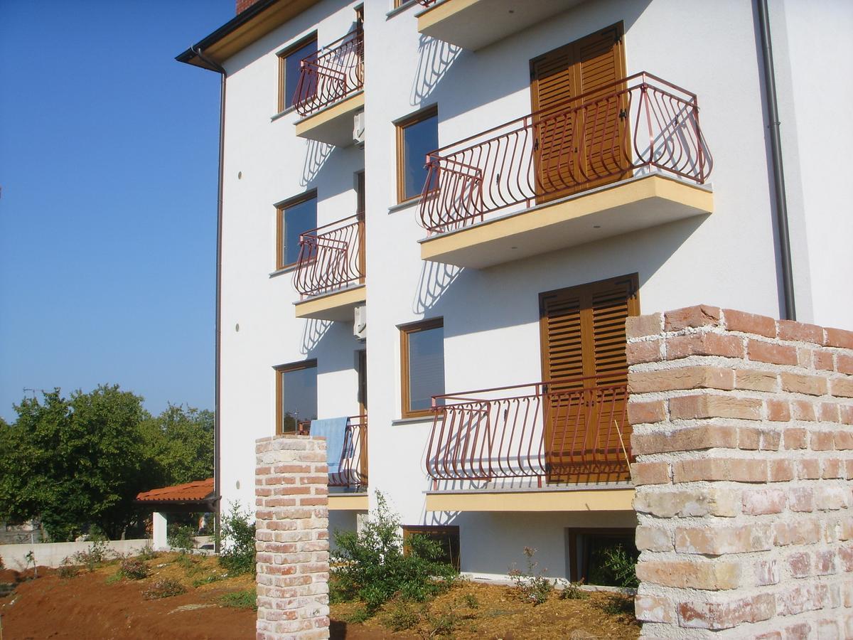 Apartments Ana Wellness L Ровинь Экстерьер фото